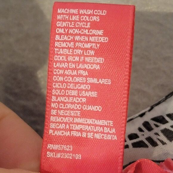 Mix and Co Aztec Popover Sheer Blouse Womens 3X Black Roll Tab Sleeve Vneck - Picture 7 of 10